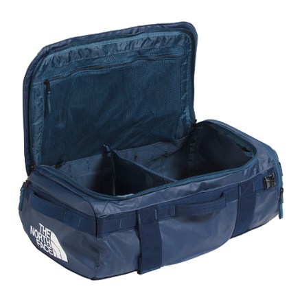 The North Face Base Camp Voyager Duffel - 32 L 3