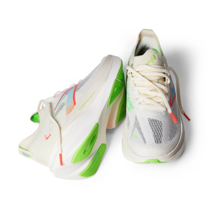 Brooks Hyperion Max 3 Road-Running Shoes - Men's 6