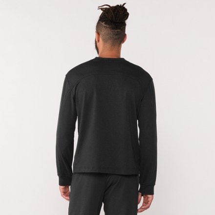 REI Co-op Active Pursuits Midweight Pullover Crew 3