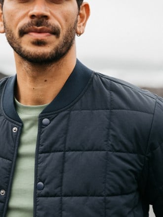 Location Image of color Navy