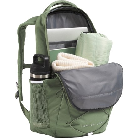 The North Face Jester Luxe Pack - Women's 5