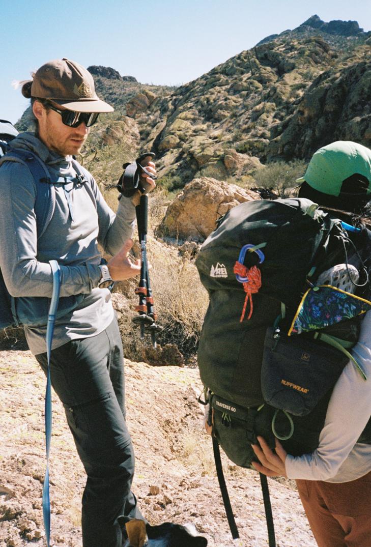 Location Image for Traverse 60 Pack - Women's