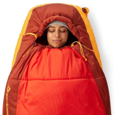 Sea to Summit Hamelin Synthetic 30F Sleeping Bag - Women's Sleeping pad not included.