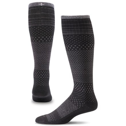 Product Image of color Black