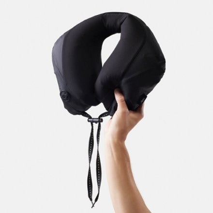 Matador Blackout Travel Pillow 1