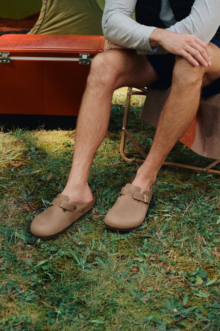 Location Image for Boston Soft Footbed Clogs - Men's