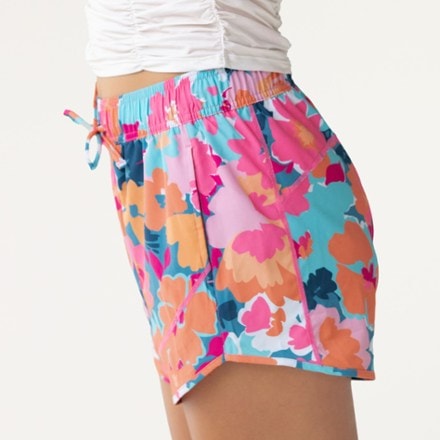 Nani Naomi Shorts - Women's 3
