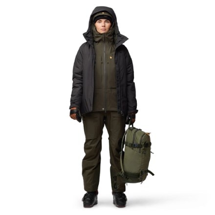 Fjallraven Bergtagen 130 Insulated Jacket - Women's 3