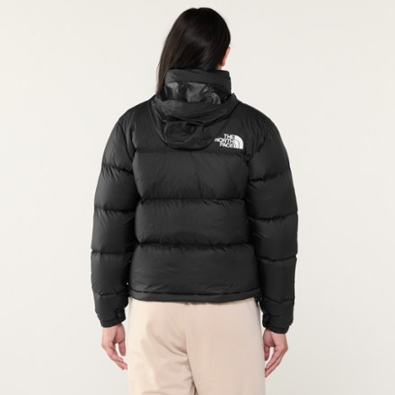 The North Face 1996 Recycled Retro Nuptse Down Jacket - Women's 2