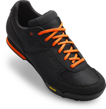 giro clipless shoes