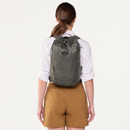 REI Co-op Flash 18 Pack 4