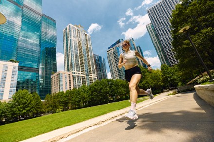 HOKA Bondi 9 Road-Running Shoes - Women's 10