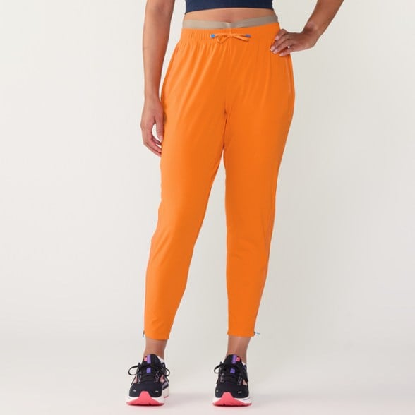 Model info: Height: 5'10" | Waist: 28" | Wearing size: M