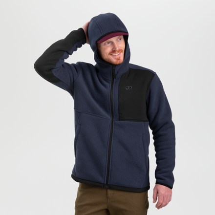 Outdoor research shop fleece jacket