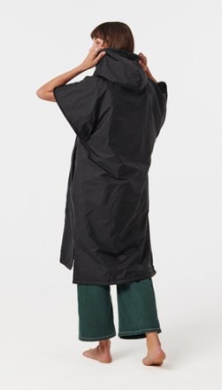 Slowtide Waterproof Changing Poncho 3