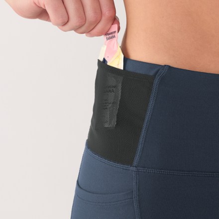 Oiselle Pocket Jogger 5.25" Shorts - Women's 7