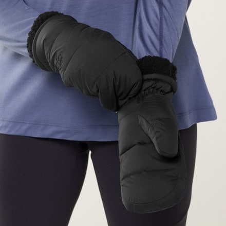 REI Co-op Campwell Down Mittens 1