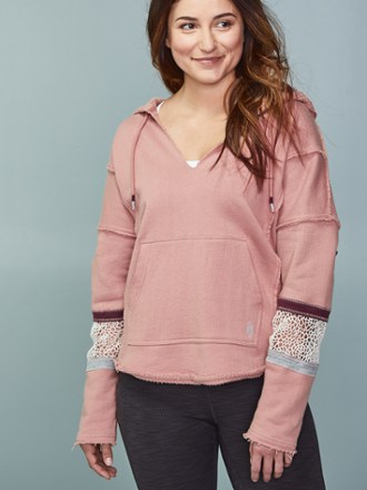 Free people cropped hoodie hot sale