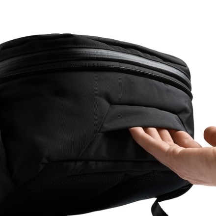 Bellroy Transit Travel Pack Pro 10