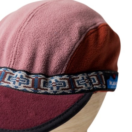 KAVU Fleece Strapcap 2