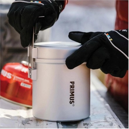 Primus Essential Trek Pot Set Fuel canister not included