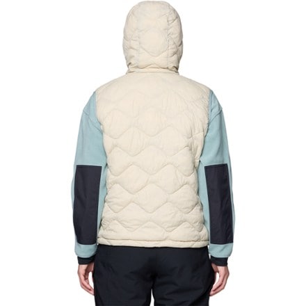 Mountain Hardwear Seek Out Snap-Neck Insulated Vest - Women's 2