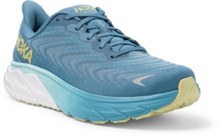 HOKA Arahi 6 Road-Running Shoes - Men's 3/4 view (Bluesteel/Sunlit Ocean)