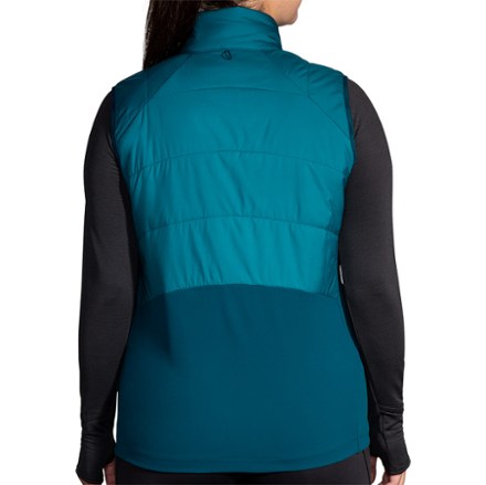 Brooks Shield Hybrid Insulated Vest 3.0 - Women's 2