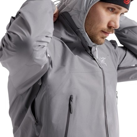 Arc'teryx Beta SL Jacket - Men's 8