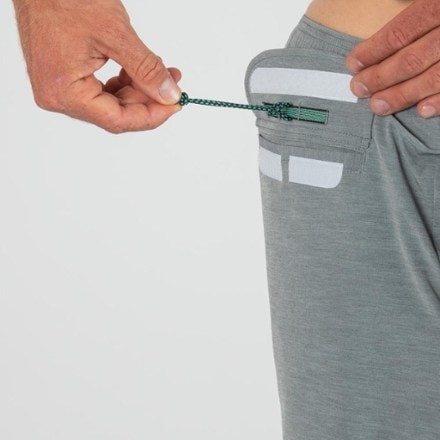 VISSLA Breakers 16.5" Ecolastic Board Shorts - Men's 3