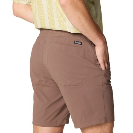 Mountain Hardwear Dynama Shorts - Men's 5