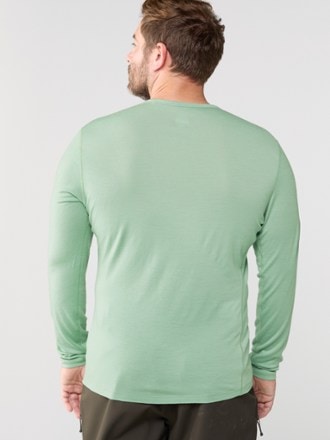 Icebreaker Merino 200 Oasis Long-Sleeve Crewe Thermal Top - Men's 2