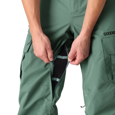 686 Smarty 3-in-1 Cargo Snow Pants - Men's 5