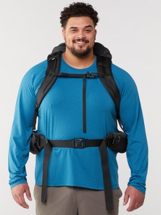 REI Co-op Trail 40 Pack - Men's 3