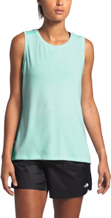 rei yoga tops