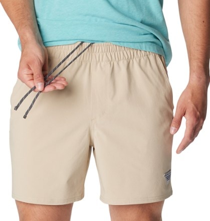 Columbia PFG Terminal Roamer Stretch Shorts - Men's 3