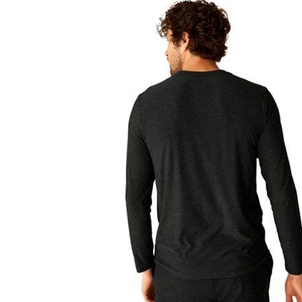 Beyond Yoga Always Beyond Long-Sleeve Crew 2.0 - Men's 1