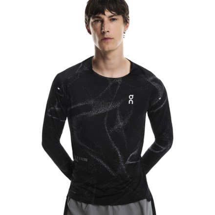 On Performance Long-T Lumos Top - Men's 5