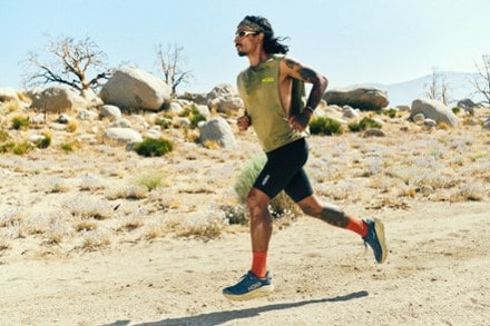 HOKA Challenger 8 Trail-Running Shoes - Men's 9