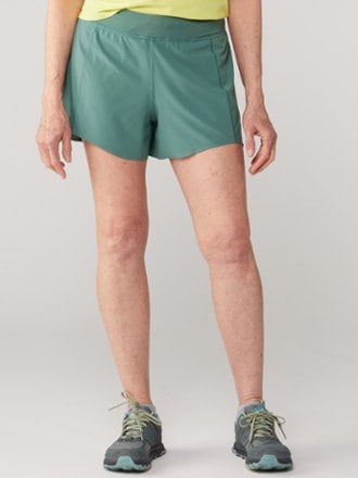 Janji Cadence 4" Shorts - Women's 1