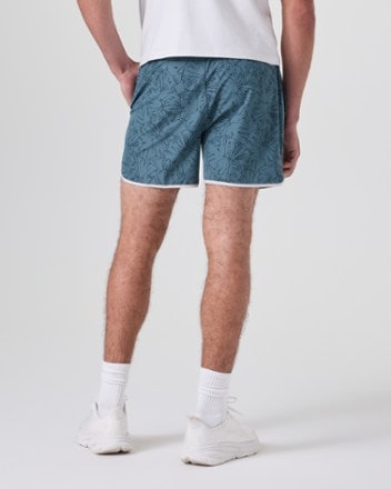Vuori Banks Shorts - Men's 5" Inseam 2