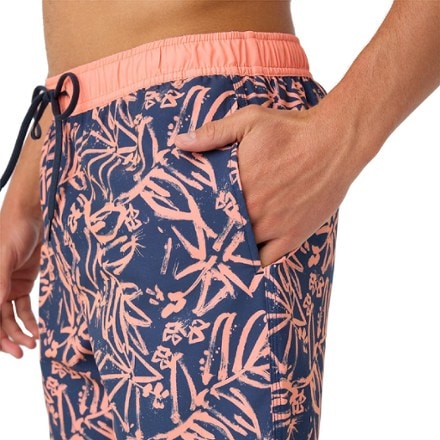 O'Neill Hermosa Elastic Waist Lined 17" Swim Trunks - Men's 3