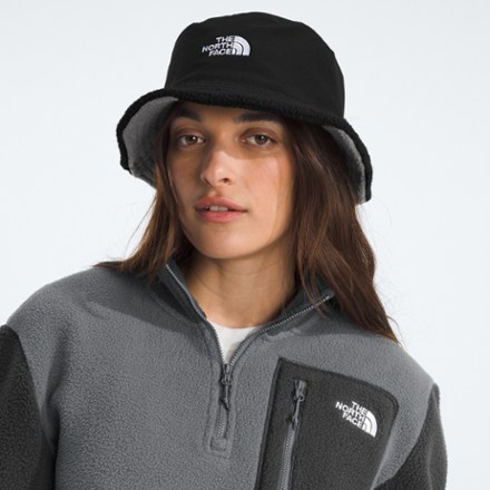 The North Face Yumiori Bucket Hat 1