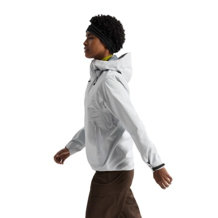 Arc'teryx Beta SL Jacket - Women's 5
