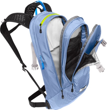 CamelBak M.U.L.E. 12 Hydration Pack - Women's 4