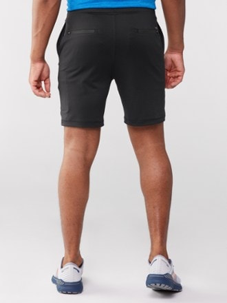 Vuori Sunday Performance Shorts - Men's 3