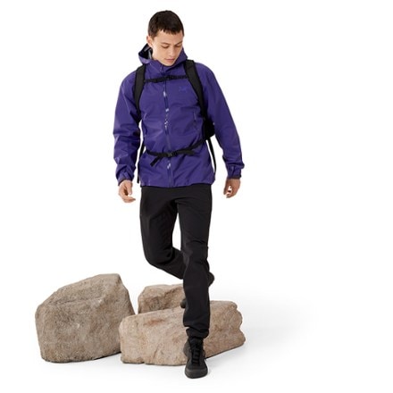 Arc'teryx Beta Jacket - Men's 3