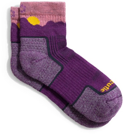 ToughCutie Eve Light Weight Hiker Horizon Quarter Socks - Women's 0