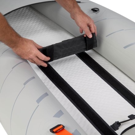 NRS Akamai 145 Tandem Inflatable Kayak 4