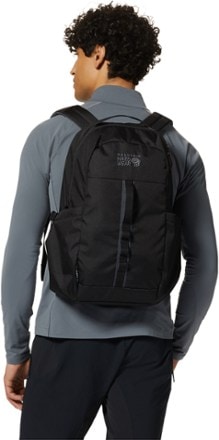 Mountain Hardwear Sabro 23 Pack 2